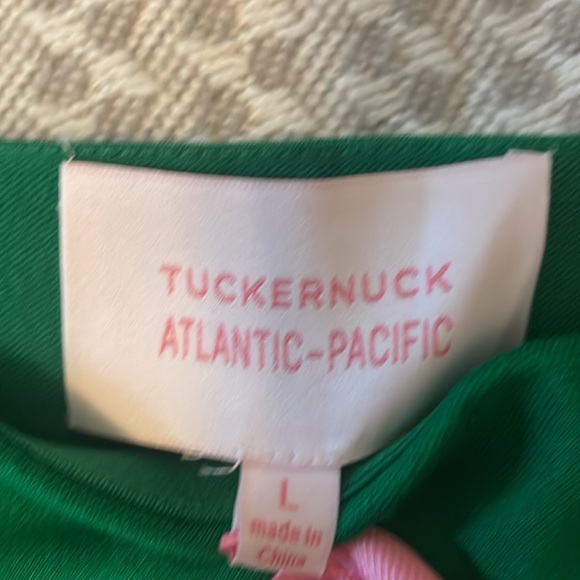 Kelly green Penny Kick Flare Pant
TUCKERNUCK X ATLANTIC-PACIFIC size large. NWT - Picture 3 of 5